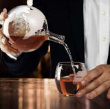 Lot d’une carafe globe + 2 verres à whisky + 2 sous-verres en liège + 9 cubes glaçons réfrigérants + 1 pince - Livraison offerte