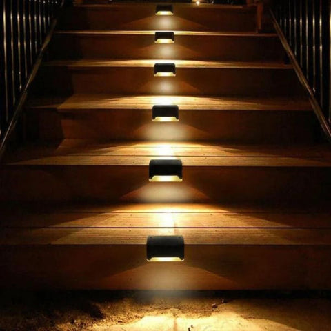 Pack de 4 appliques étanches solaires LED - Livraison Offerte