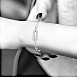 Bracelet en acier inoxydable en Acier Rhodié argenté orné de Cristaux Swarovski® - Livraison Offerte